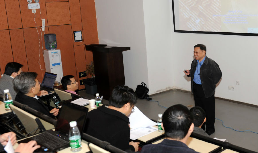 SUSTC-HKBU Joint Workshop on Organic Electronics and Advanced Materials Successfully Held In SUSTC