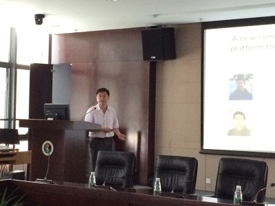Professor Zeng Chen from George Washington University Visits to the Department of Biology of SUSTC