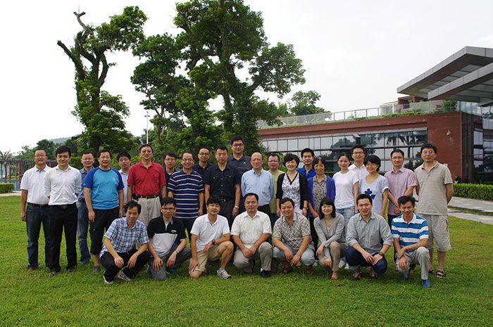 Department of Physics Convened the Development Strategy Seminar of 2015