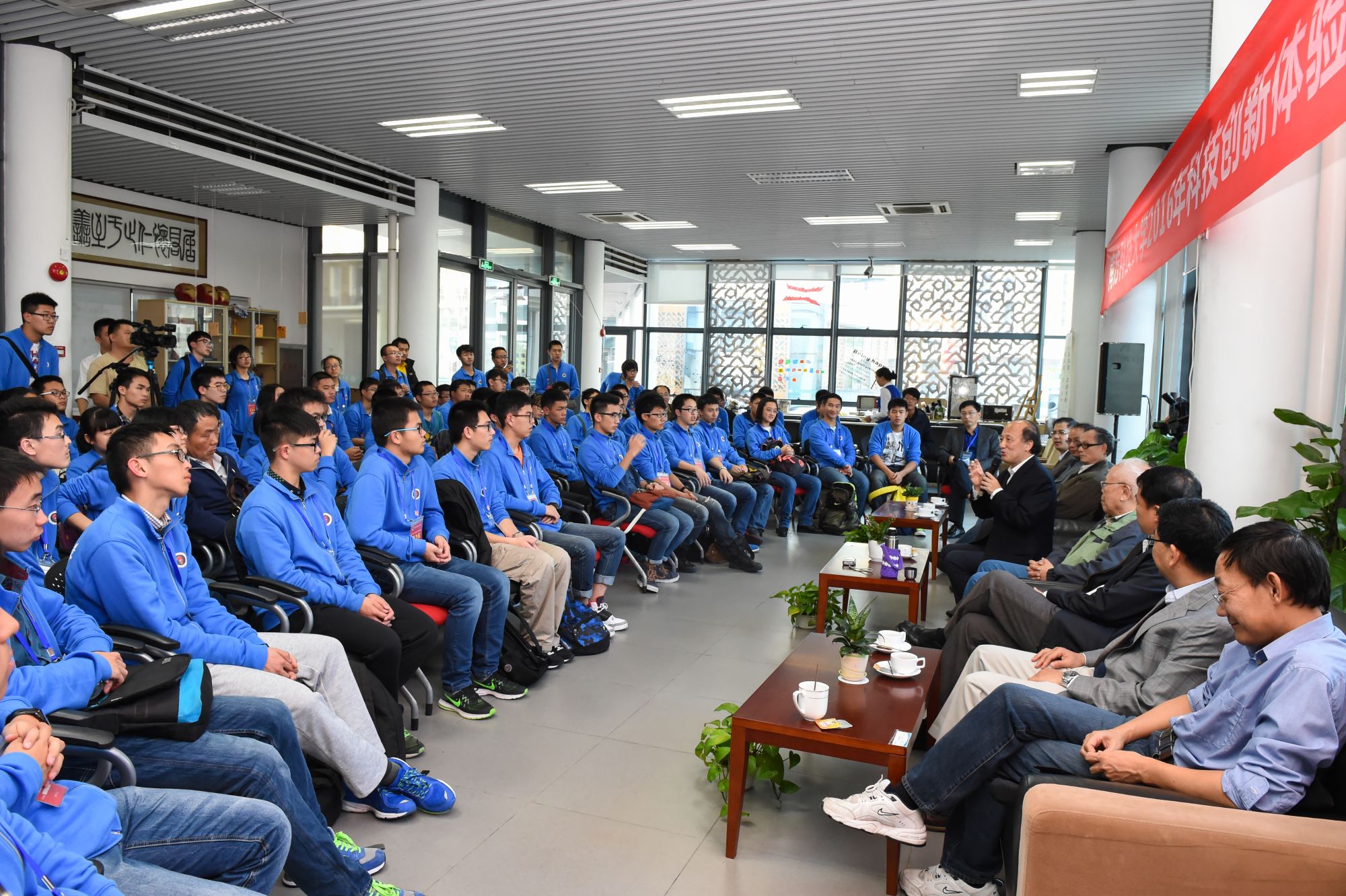 President Chen Shiyi Talked with Camp Students on University and the Future