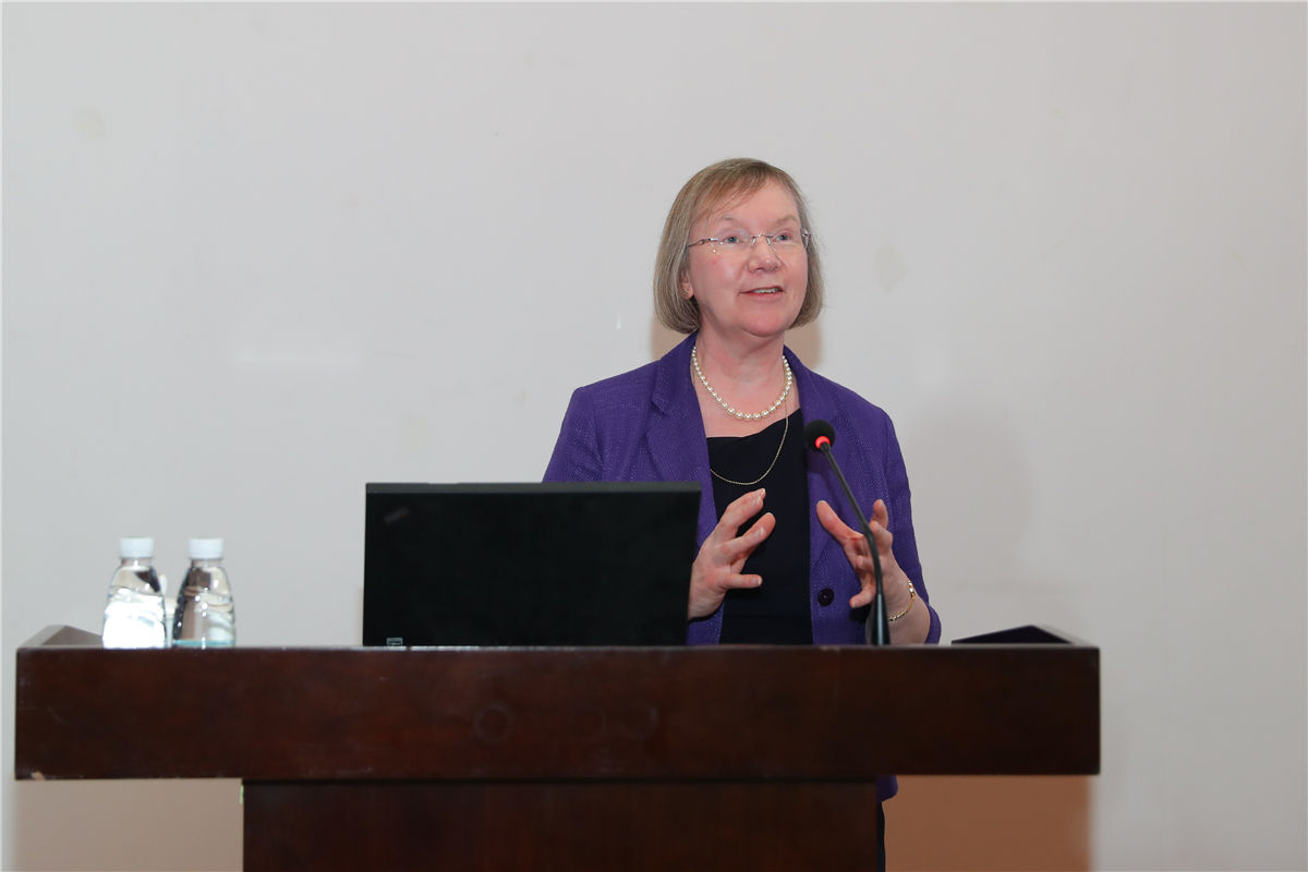 Royal British Academy member Professor Atkinson shares her scientific research experience at SUSTech lecture