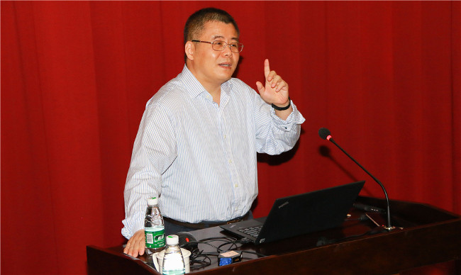 Academician Zhang Xuemin Gives Talk on Analysis of Tumor Occurrence and Intervention at SUSTech