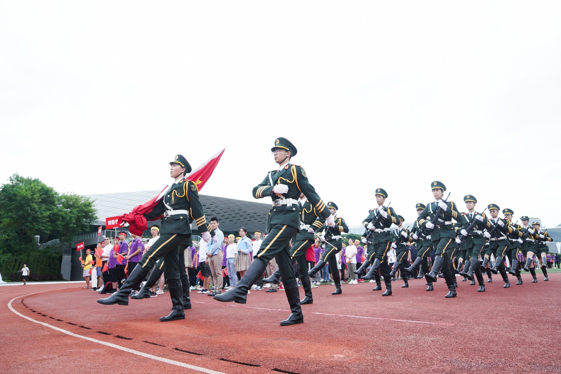 Flag-raising ceremony at SUSTech celebrates 71st National Day