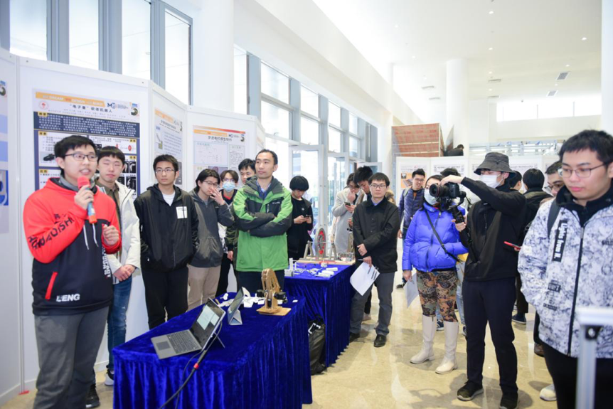 SUSTech’s Department of Mechanical and Energy Engineering holds its fourth Project Exhibition