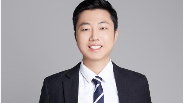 Junhao LIN selected in 2021 MIT Technology Review Innovators Under 35 in China