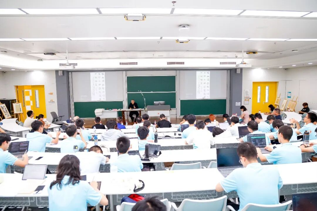 Professor Xiang LI Discusses Chinese Calligraphy Art