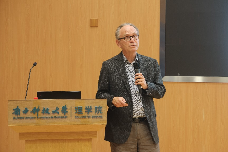 Professor Lennart Bergström Speaks on Sustainable Carbon-Based Materials