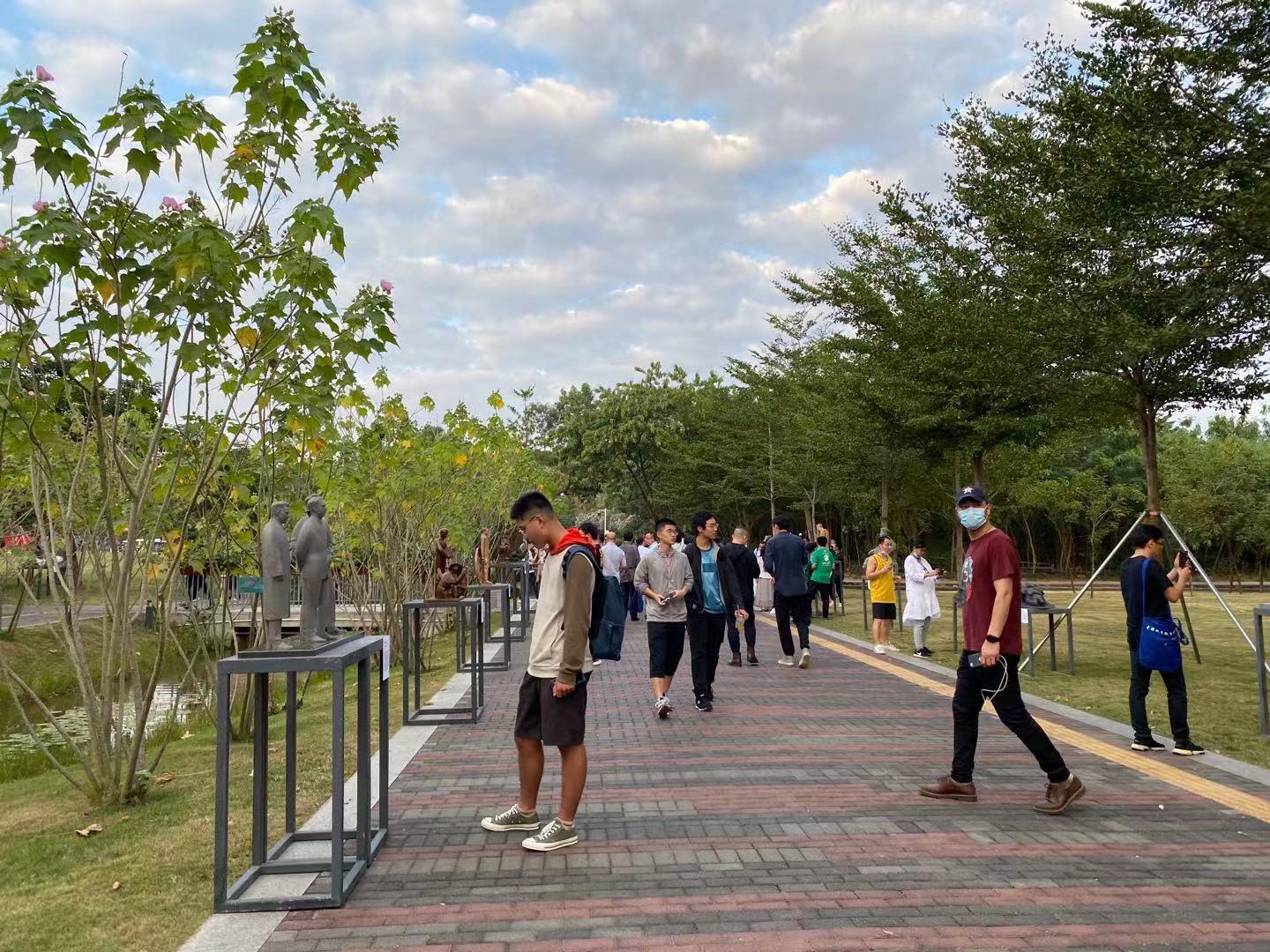 参展.jpg